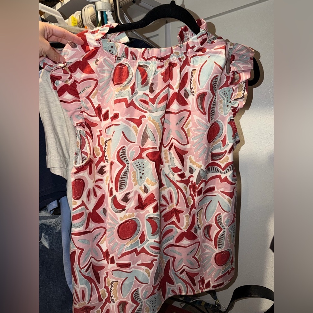 Floral Print top with Ruffled Sleeves - Picture 1 of 3